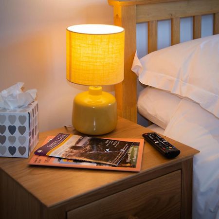 Hotel The Blue Bell Midhurst Pokoj fotografie